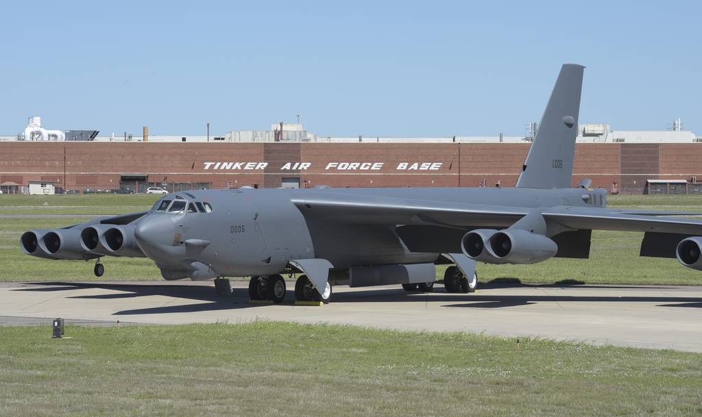 Air Force's Plan to Keep the B-52 Flying into the Future