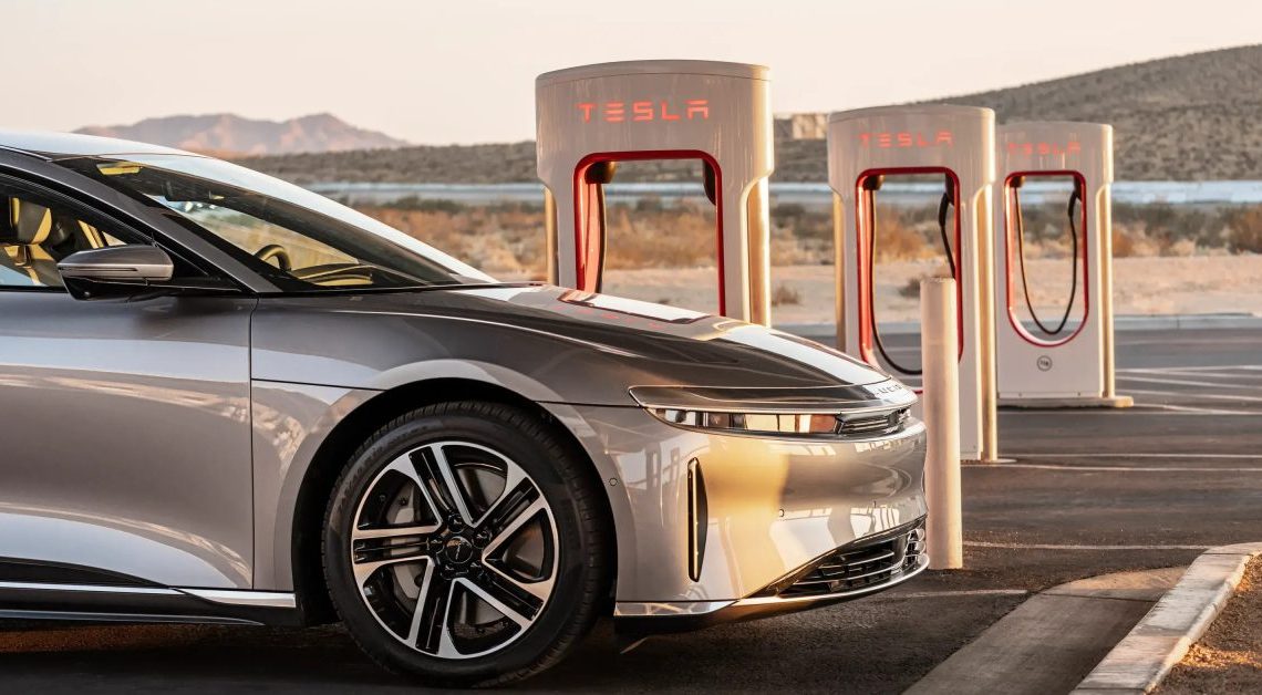 Lucid Offers Access to Tesla Supercharging Network