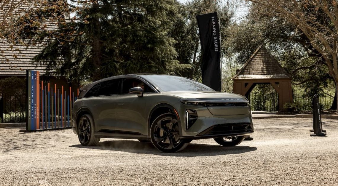 Lucid SUVs: Federal Tax Credit for Gravity Buyers